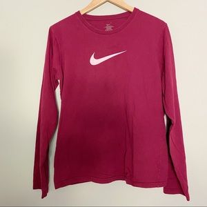3 for 25 ✨/ Nike Long sleeve